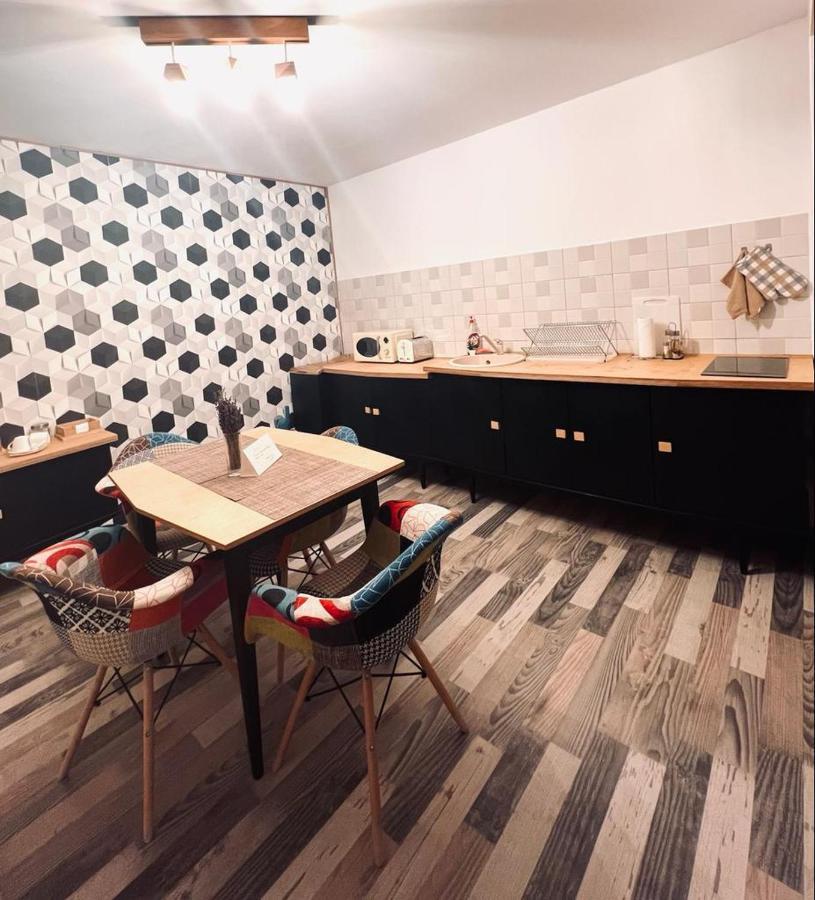 Apartament Aretta Брашов Екстер'єр фото