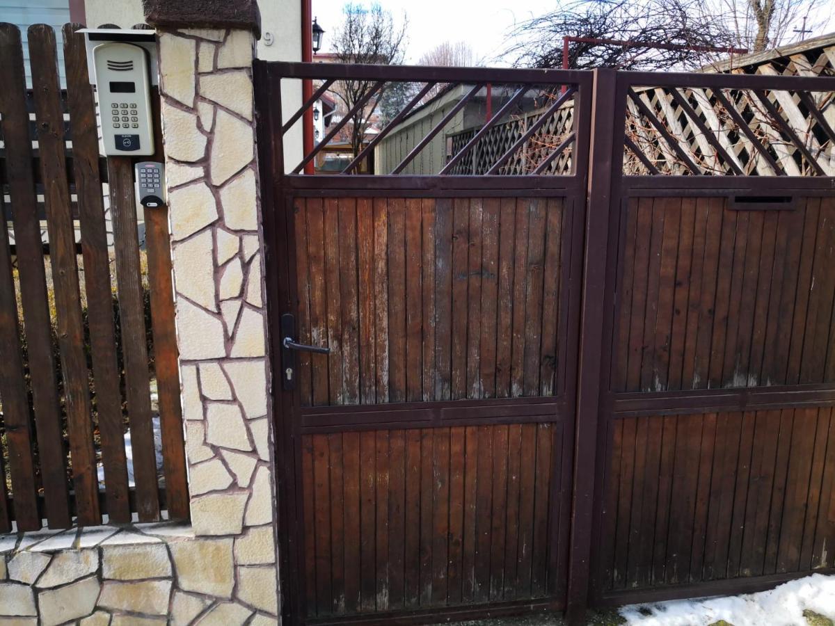 Apartament Aretta Брашов Екстер'єр фото